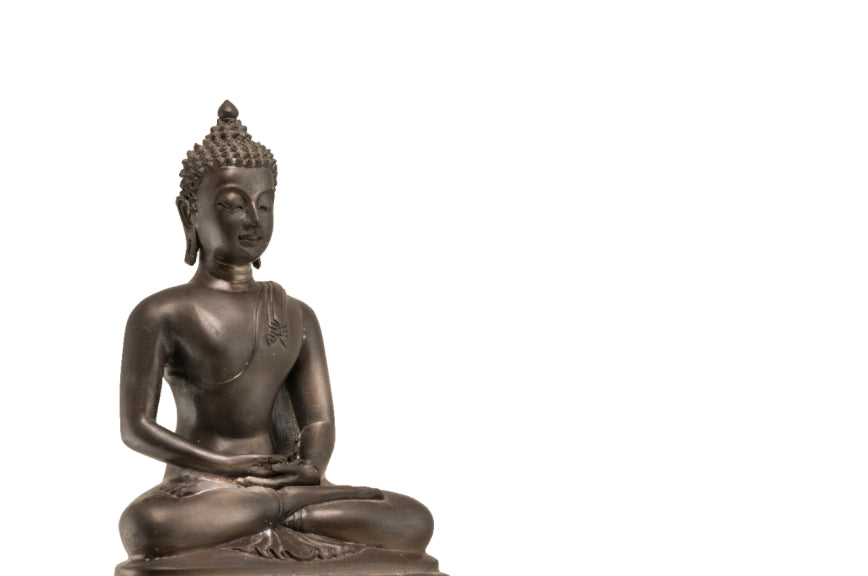 How to select and care for a marble Buddha statue: tips for buyers and collectors.