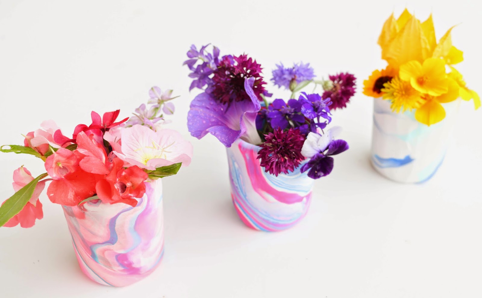 The Art of Arranging Flowers in Marble Vases: A Step-by-Step Guide