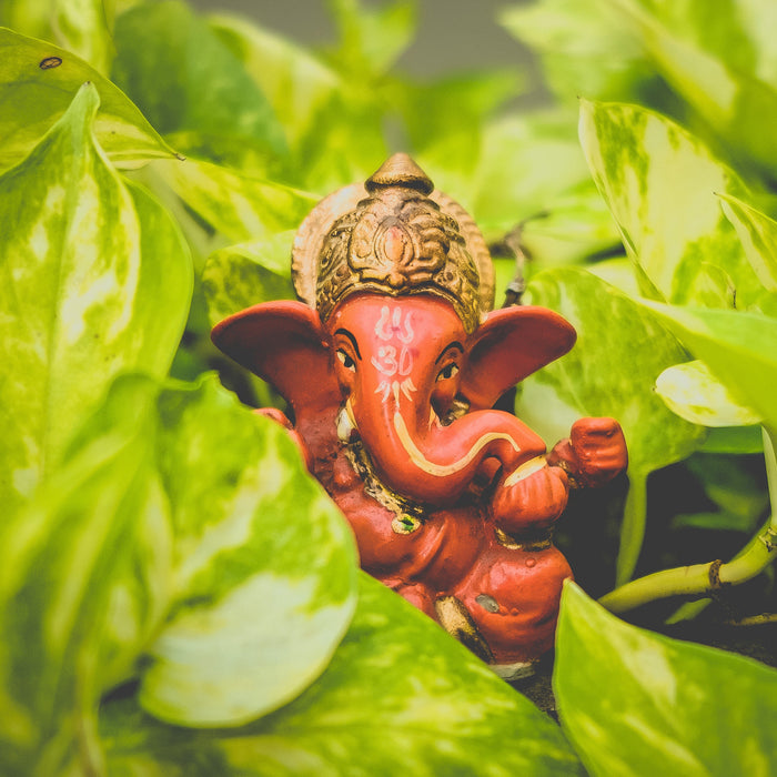 The Benefits of Having a Marble Ganesha Murti in the Workplace
