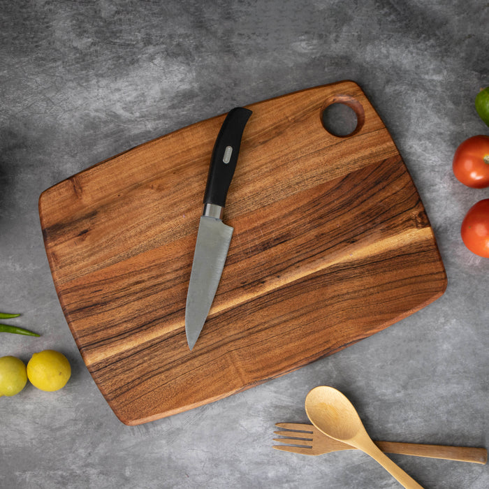 Wooden Chopping Board Curved - Handicraft Bazaar